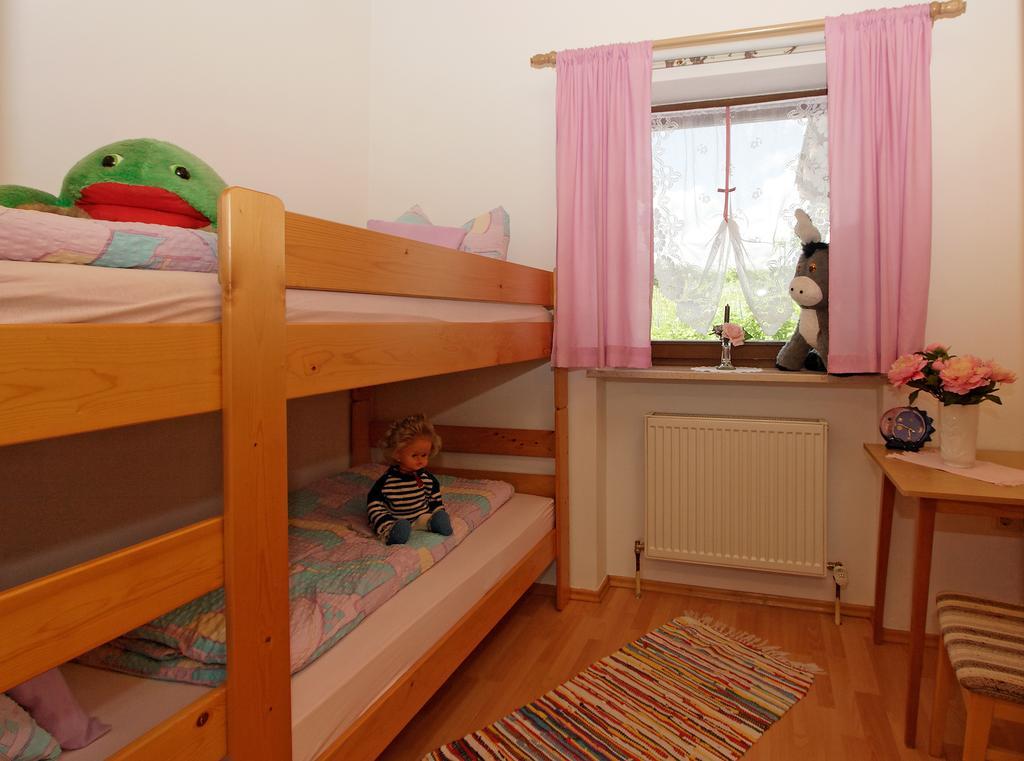 Ferienwohnungen Krenn Tittling Værelse billede
